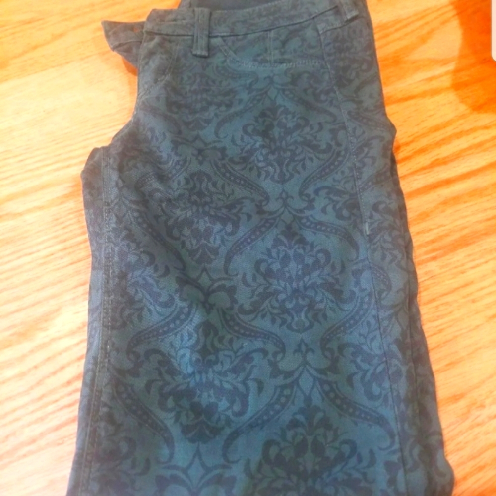 Women jeans